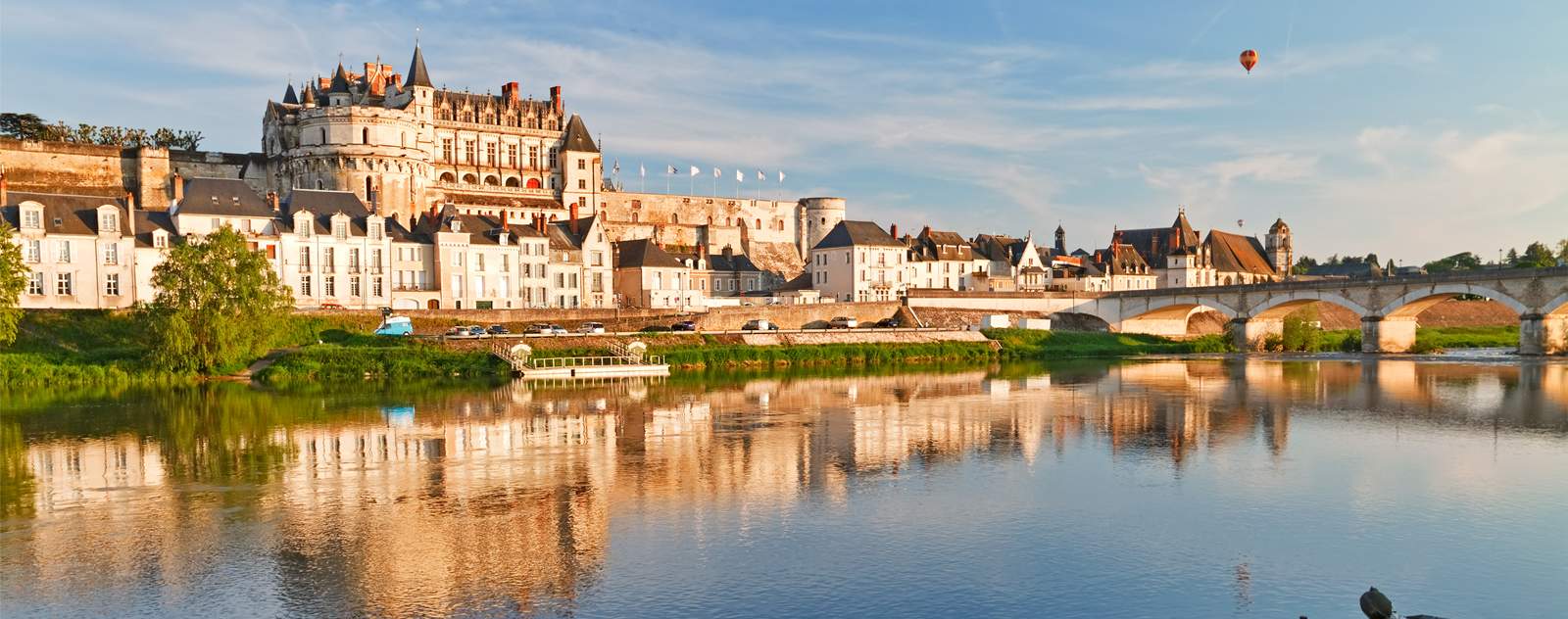 camping a proximite des chateaux de la loire